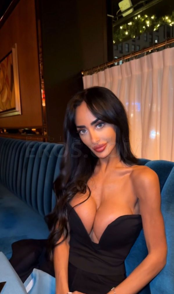 Amanda Nixxon - Manhattan