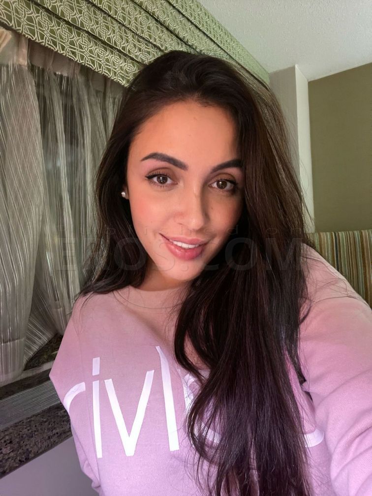 Vikki Russian Doll photo 2